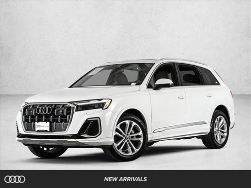 2025 Audi Q7 55 Premium Plus