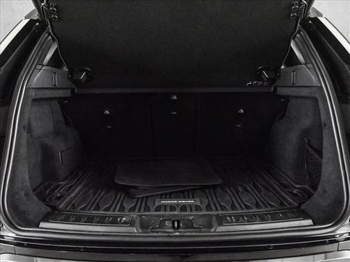 2023 Land Rover Range Rover Evoque R-Dynamic SE