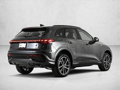 Tambora Flame 2026 Audi Q5 PLUS