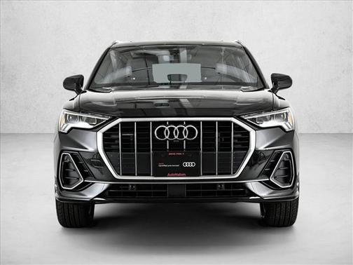 2025 Audi Q3 45 S line Premium