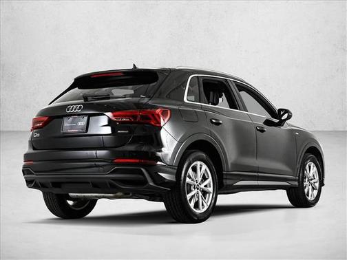 2025 Audi Q3 45 S line Premium