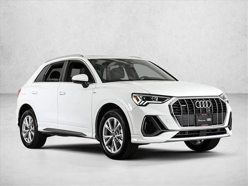 Arkona White 2025 Audi Q3 45 S line Premium