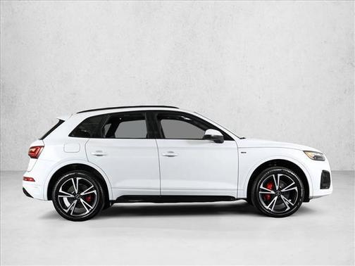 2025 Audi Q5 45 S line quattro Premium