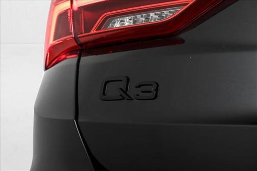 2025 Audi Q3 45 S line Premium
