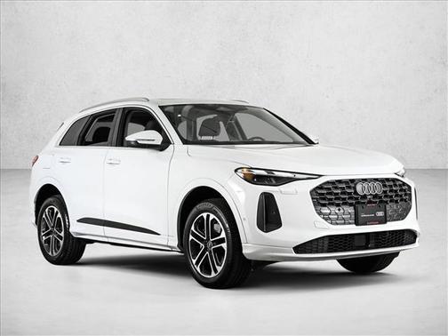 Glacier White Metallic 2025 Audi Q5 2.0T quattro Premium