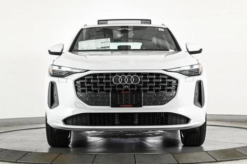2025 Audi Q5 2.0T quattro Premium