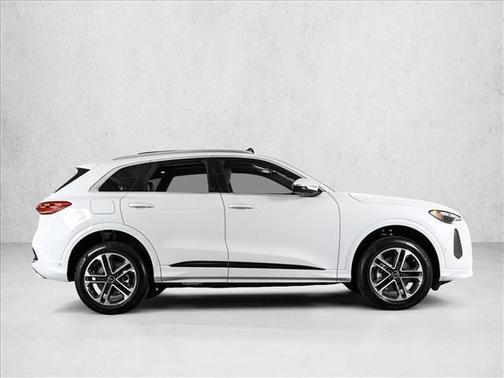 2025 Audi Q5 2.0T quattro Premium
