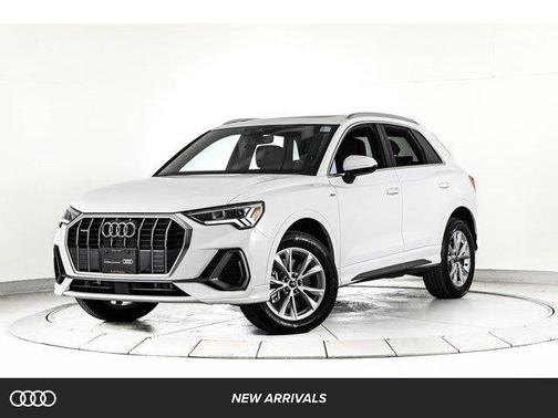 2025 Audi Q3 45 S line Premium