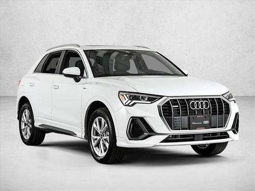 2025 Audi Q3 45 S line Premium