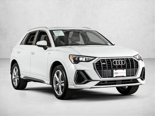 2020 Audi Q3 45 S line Premium