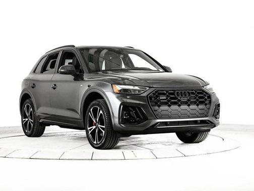 2025 Audi Q5 45 S line quattro Premium