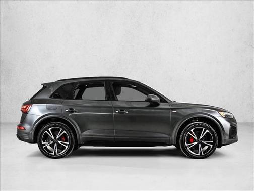 2025 Audi Q5 45 S line quattro Premium