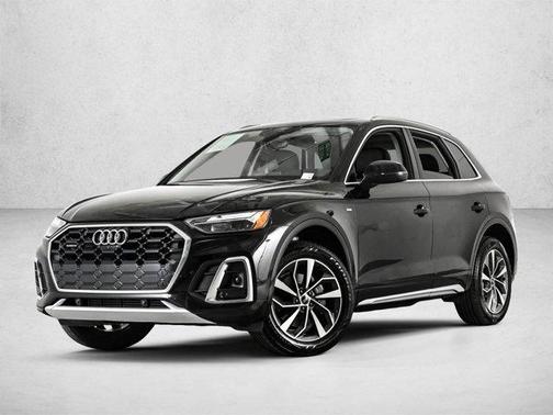 Mythos Black Metallic 2023 Audi Q5 45 S line Premium Plus