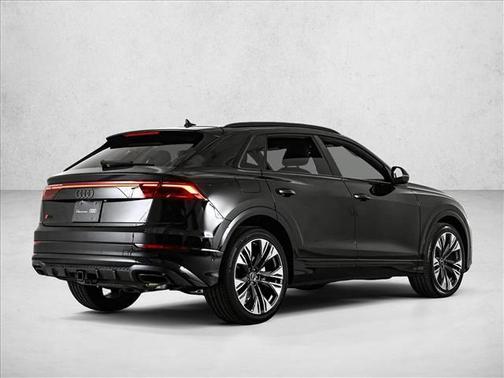 2025 Audi Q8 Prestige