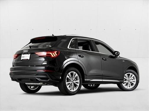 2025 Audi Q3 45 S line Premium