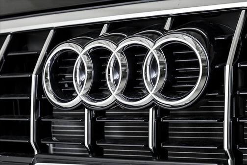 2025 Audi Q3 45 S line Premium