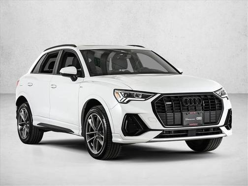 2025 Audi Q3 45 S line Premium