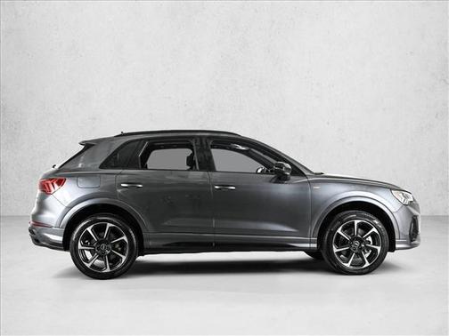 2025 Audi Q3 45 S line Premium
