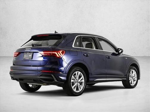 2025 Audi Q3 45 S line Premium