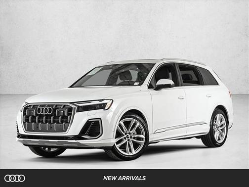 2025 Audi Q7 55 Premium Plus