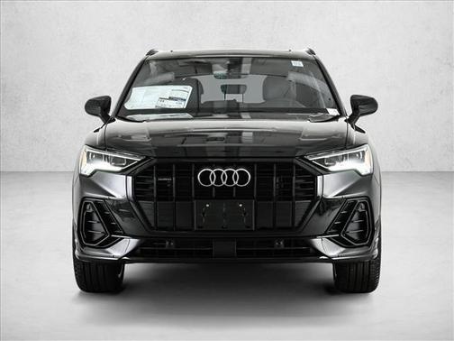 2025 Audi Q3 45 S line Premium