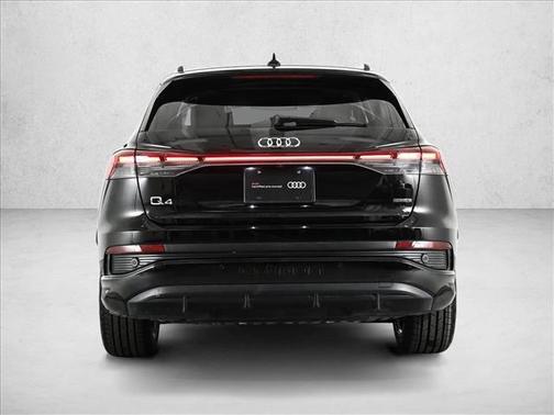 2024 Audi Q4 e-tron 55 quattro Premium