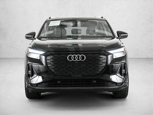2024 Audi Q4 e-tron 55 quattro Premium