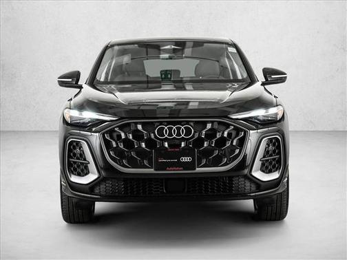 Mythos Black Metallic 2025 Audi Q5 2.0T Premium