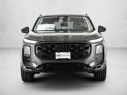 Daytona Gray Pearl 2026 Audi Q3 S line