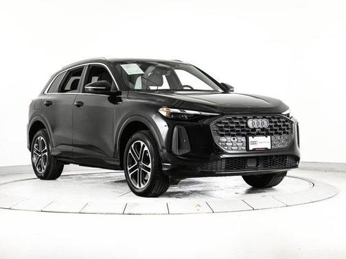 2025 Audi Q5 2.0T quattro Premium