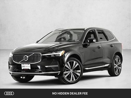 Onyx Black Metallic 2022 Volvo XC60 Recharge Plug-In Hybrid INSCRIPTION