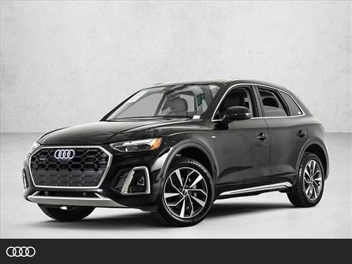 Mythos Black Metallic 2023 Audi Q5 45 S line Premium Plus