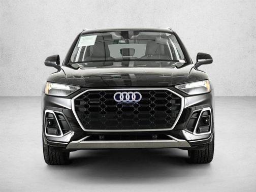 Mythos Black Metallic 2023 Audi Q5 45 S line Premium Plus