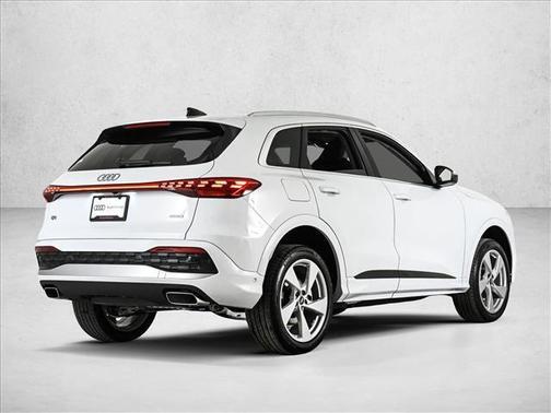 2025 Audi Q5 2.0T quattro Premium