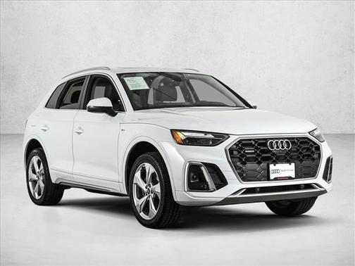 2023 Audi Q5 45 S line Premium Plus