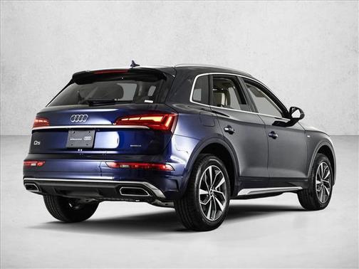 2025 Audi Q5 45 S line quattro Premium