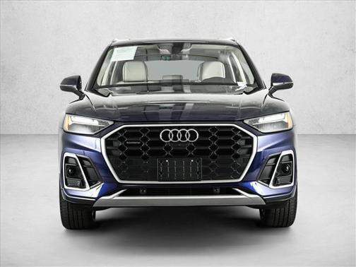 2025 Audi Q5 45 S line quattro Premium
