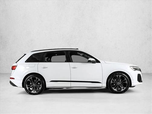 2026 Audi Q7 PLUS