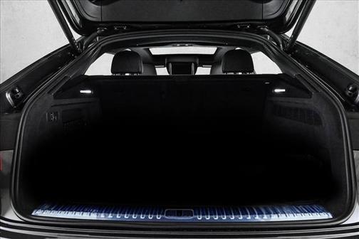 2026 Audi Q8 Premium Plus