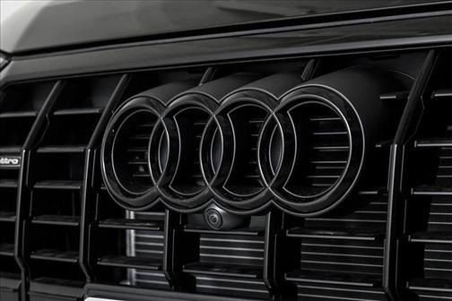 2025 Audi Q3 45 S line Premium