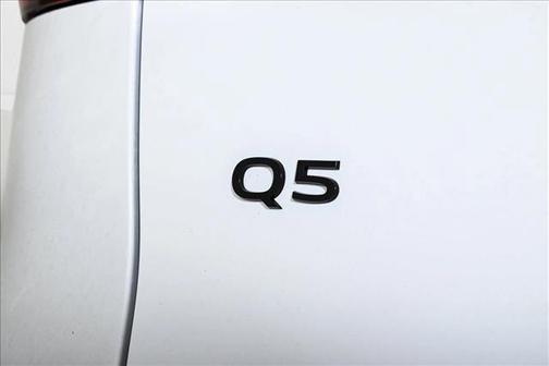 2025 Audi Q5 2.0T quattro Premium