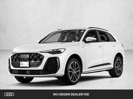 Glacier White Metallic 2026 Audi Q5 PLUS
