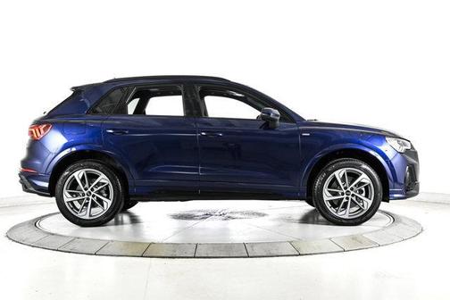 2025 Audi Q3 45 S line Premium