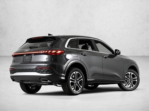 2025 Audi Q5 2.0T quattro Premium