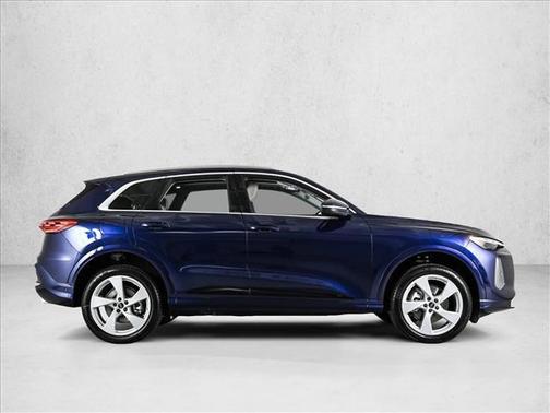 2025 Audi Q5 2.0T quattro Premium