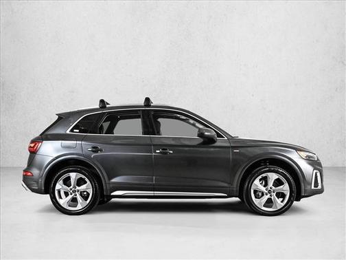 2025 Audi Q5 45 S line quattro Premium