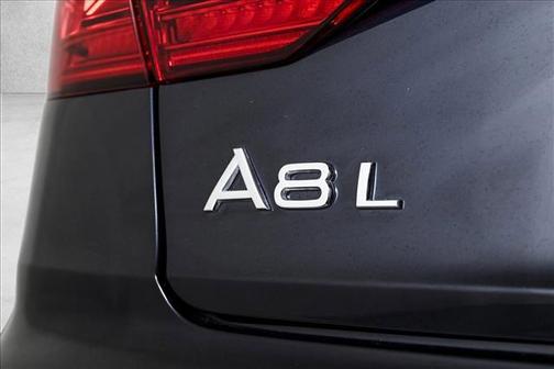 2023 Audi A8 L 55