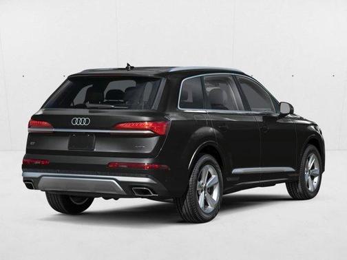 Mythos Black Metallic 2026 Audi Q7 PLUS