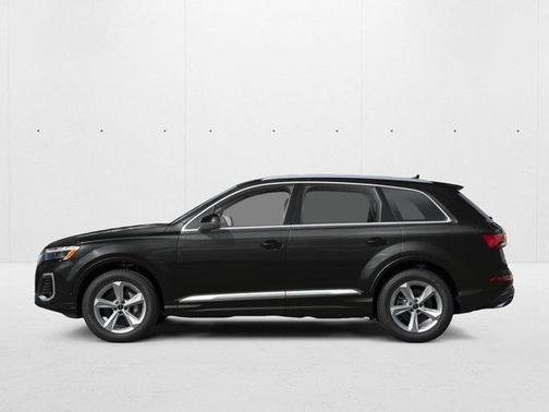Mythos Black Metallic 2026 Audi Q7 PLUS
