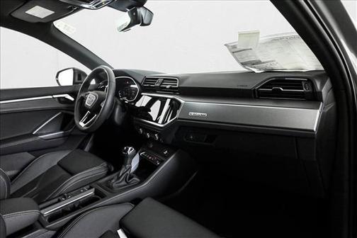 2025 Audi Q3 45 S line Premium